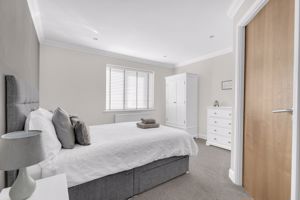 Photo 33- click for photo gallery